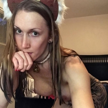 34 jarige shemale uit Zuid-Holland zoekt contact. Bezoek de chat en benader Slagroom-of-chocola voor een date!